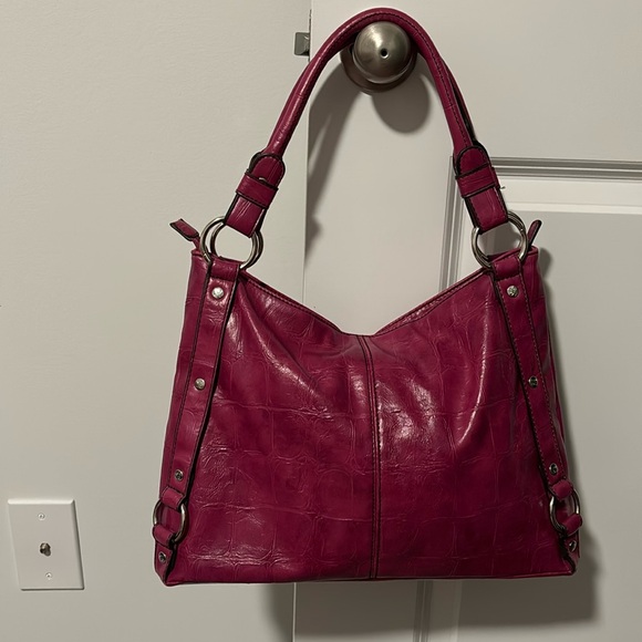 Handbags - UNBRANDED PURPLE PURSE. SIZE 16x11 Man made material gorgeous